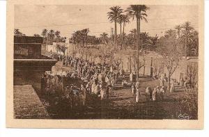 LAGHOUAT   -     UN COIN DU MARCHE       -    Editeur  C.I.M. (COMBIER de Macon)   N°sans