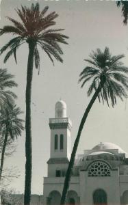 CPSM (format cpa)  Laghouat L´église   B576