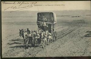 ALGERIE LAGHOUAT /  Le courrier à la prise d'eau / diligence