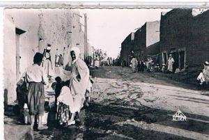 M'SILA  AVENUE  DE  BARIKA     CPSM    TBE        1T318