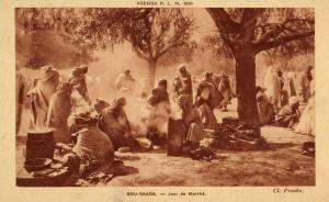 BOU-SAADA // Jour de marché // [scans R° et V°] Belle carte de BOU SAADA