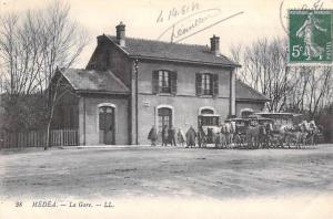 Afrique-Algérie MEDEA -La gare (animation-calèche) (Editions LL n°28-année 1912)  *PRIX FIXE