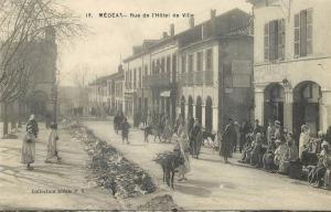 ALGERIE - MEDEA - RUE DE L'HOTEL DE VILLE