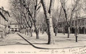 ALGERIE - MEDEA - La Place d'Armes