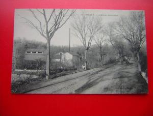 CPA ALGERIE  MEDEA   L´USINE ELECTRIQUE ANIMEE  NON VOYAGEE  CARTE EN SUPERBE ETAT