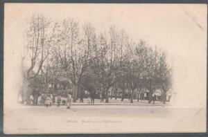 MEDEA - Place de la République - Précurseur