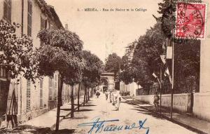ALGERIE - MEDEA - Rue du Nador et le Collège