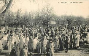 ALGERIE CPA MEDEA *** LE MARCHE ARABE ***