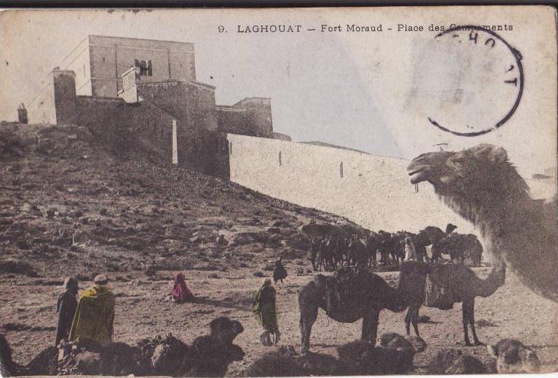 LAGHOUAT - FORT MORAUD - PLACE DES CAMPEMENTS  - animation
