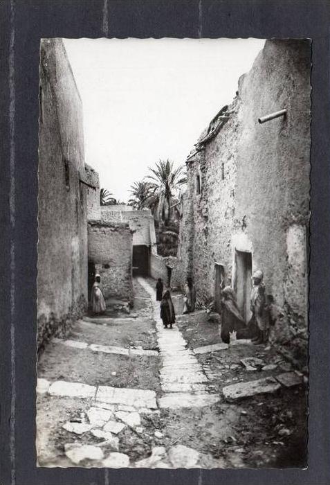 32563    Algeria,  Bou-Saada -