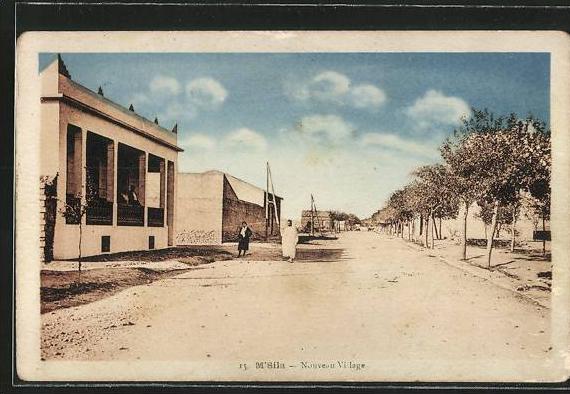 CPA M`Sila, Nouveau Village, Strassenansicht