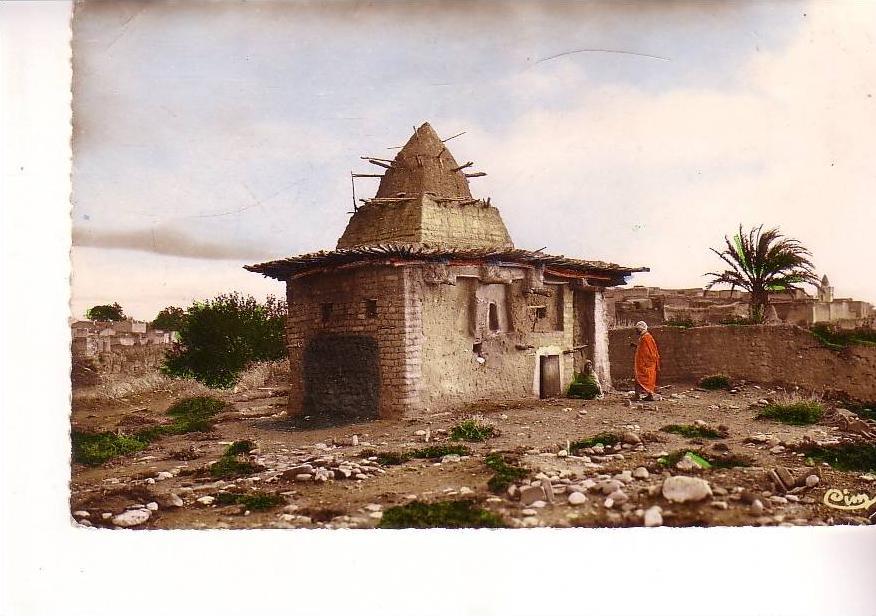 L´AFRIQUE  - Un Marabout à  M´SILA - n° 221 - Collection Artistique