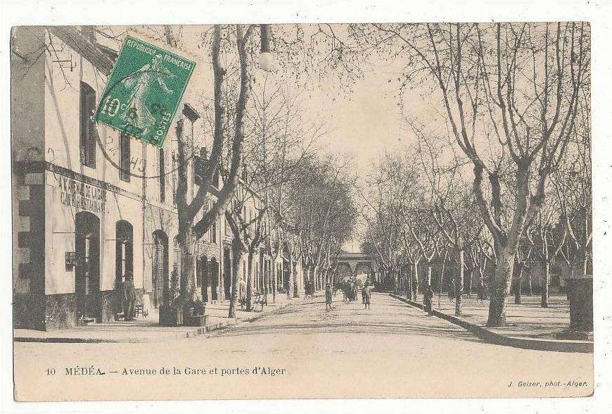MEDEA ALGERIE AVENUE DE LA GARE ET PORTES D ALGER CPA BON ETAT