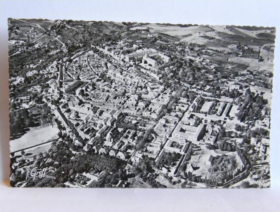 CPSM Algérie - MEDEA - Vue générale par avion