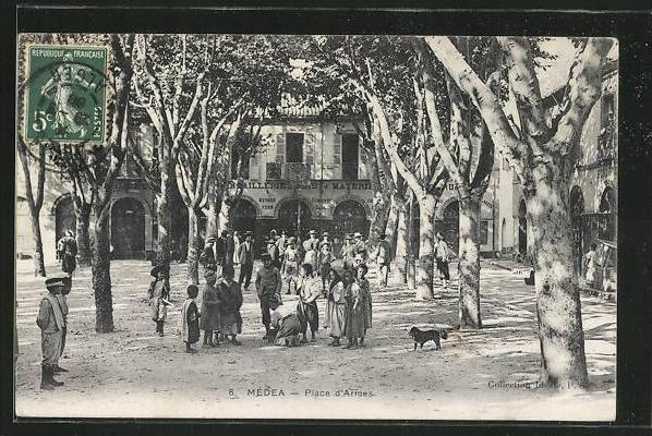 CPA Medea, Place d'Armes