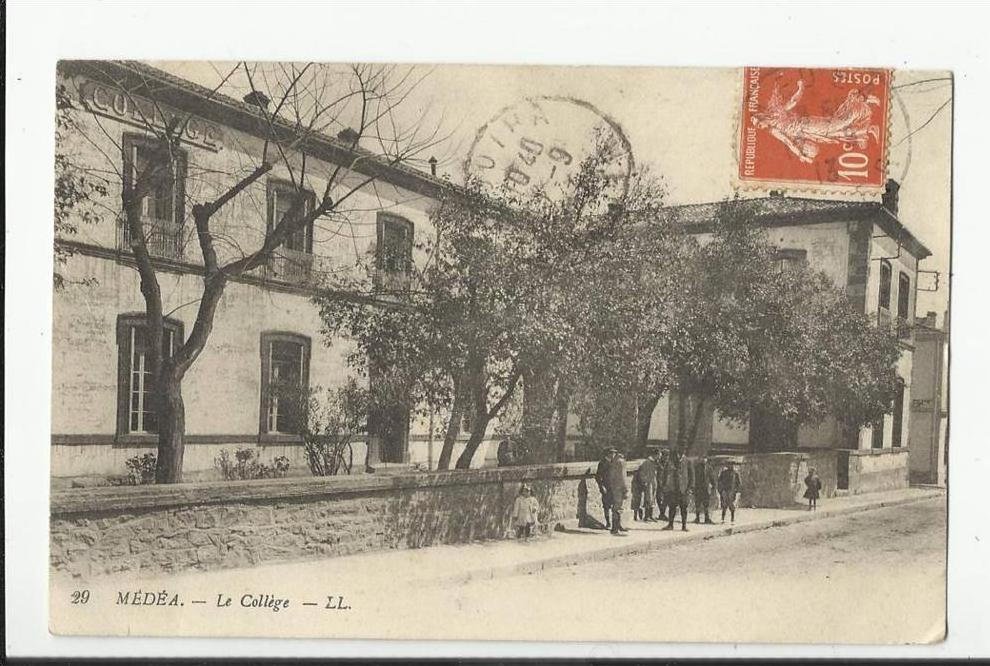 MEDEA , LE COLLEGE