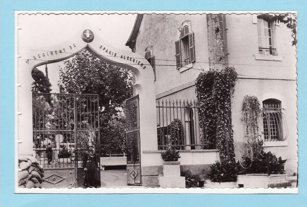 ALGERIE - MEDEA 1961 - Quartier Yusuf - 1° Régiment de Spahis Algériens