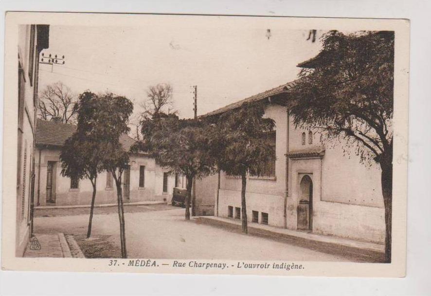 CPM MEDEA , RUE CHARPENAY, L OUVROIR INDIGENE