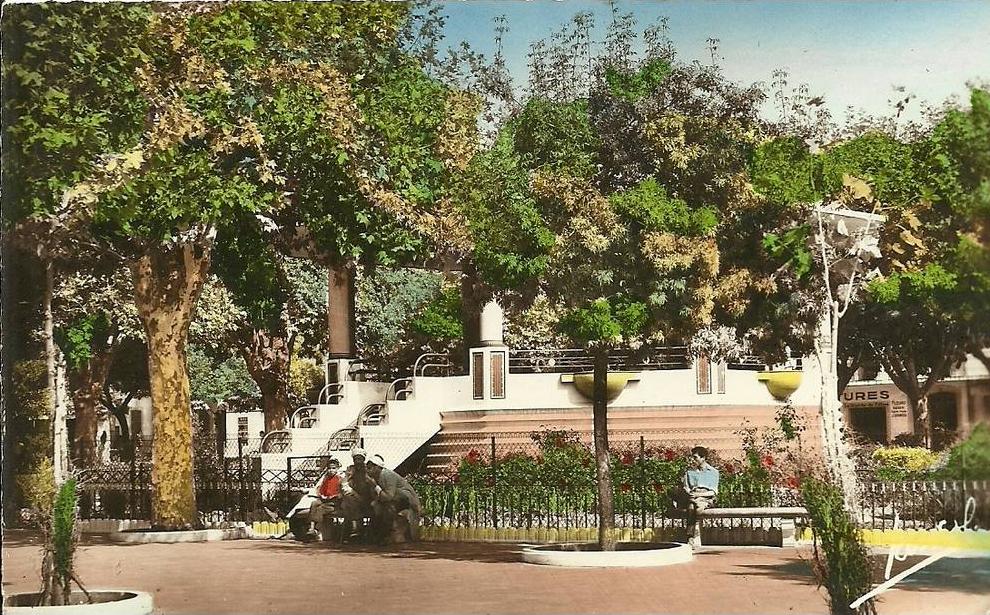 MEDEA  ALT 920m  - PLACE EDMOND-DAUDET  3