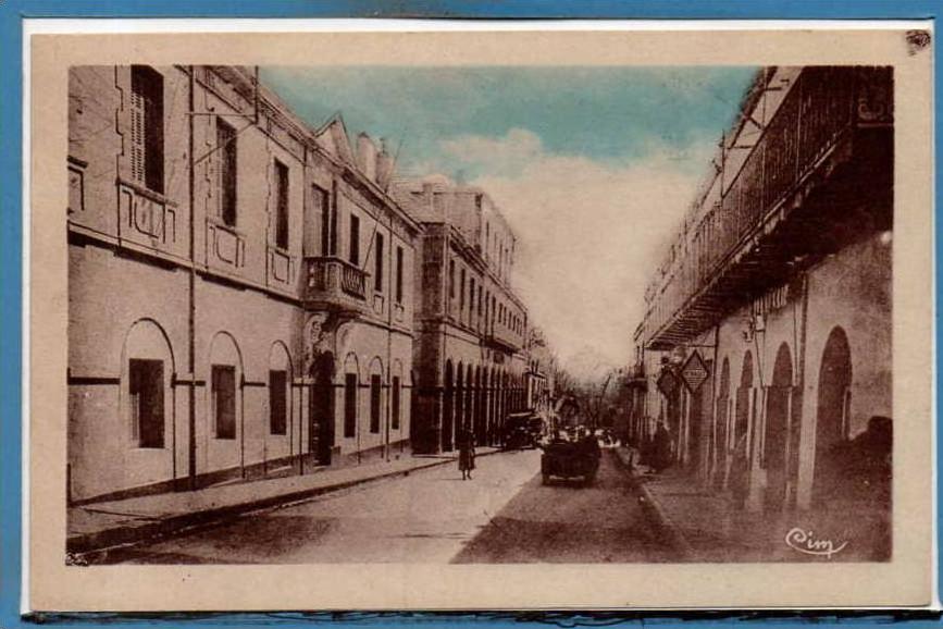 ALGERIE -- Médéa - Rue Gambetta