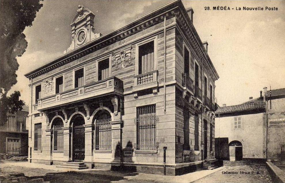 CARTE POSTALE ANCIENNE . ALGERIE. MEDEA. LA NOUVELLE POSTE.