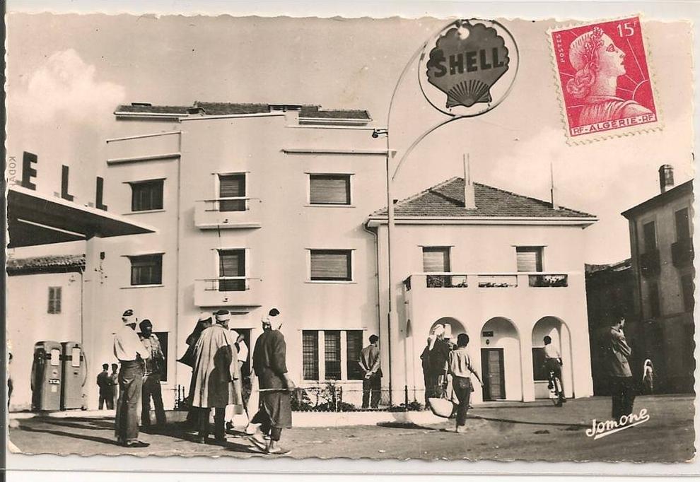 MEDEA - jutice de paix - station service SHELL - cpsm pf