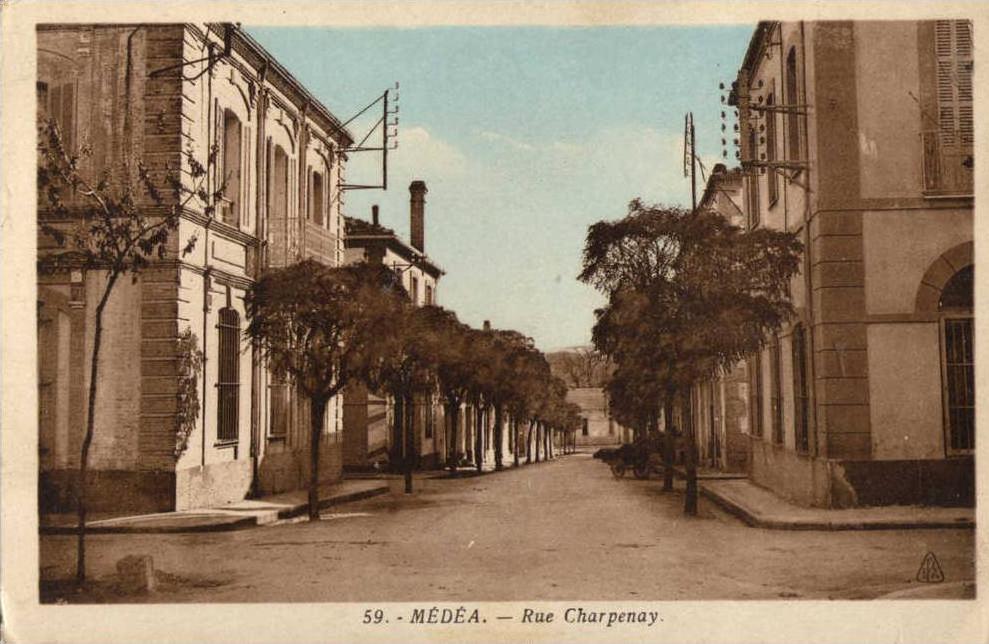 MEDEA RUE CHARPENAY