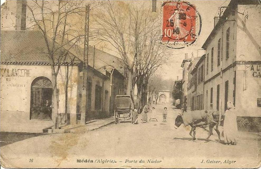 1916  ; MEDEA      PORTE DU NADOR  animee