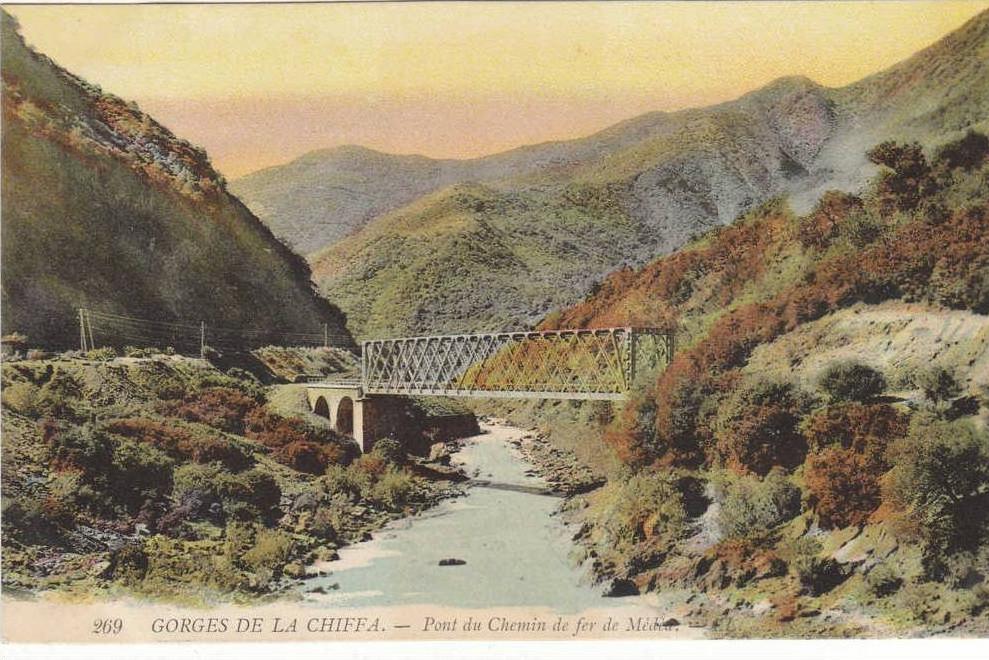 Gorges de la CHIFFA - Pont du Chemin de fer de Medea