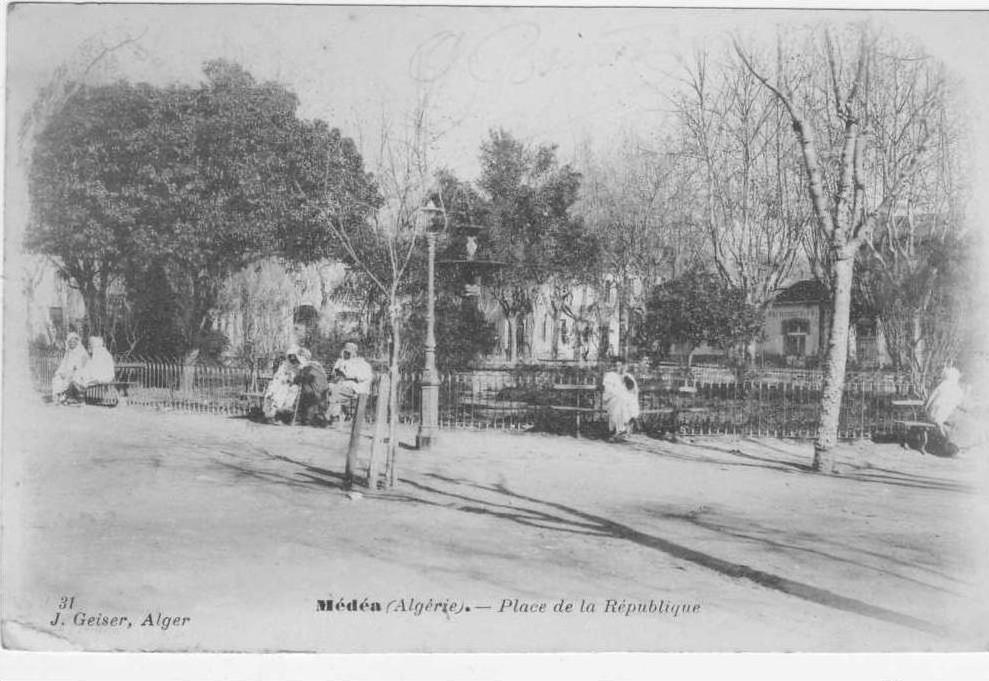 MEDEA - Place de la République