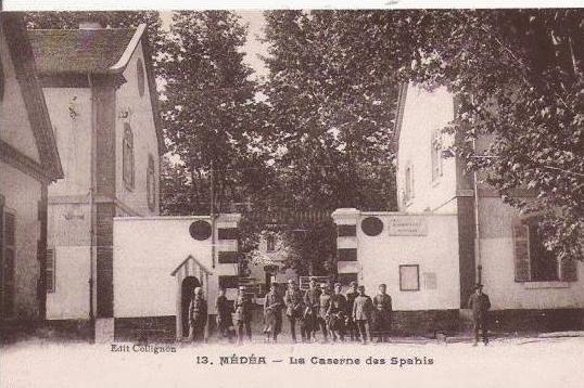 MEDEA 13 UNE CASERNE DE SPAHIS (ANIMATION)