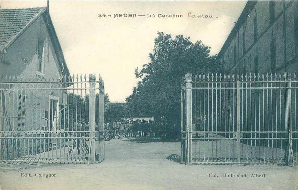 TOP CPA  Medea La Caserne  (très animée)   B391