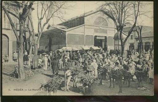 ALGERIE MEDEA /   Le marché couvert