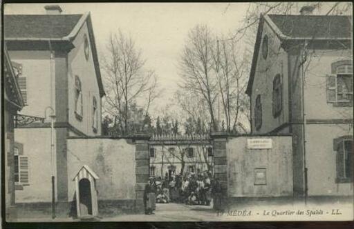 ALGERIE MEDEA /   Le quartier des spahis