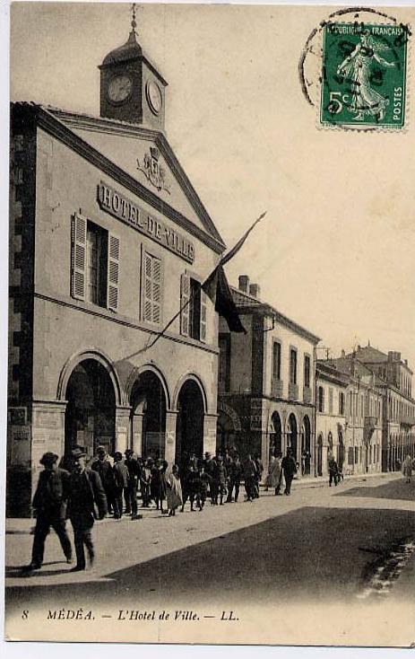 CPA ALGERIE - MEDEA - Hotel de ville