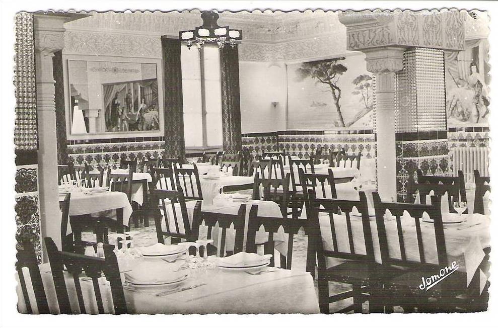 CPSM 9X14  ALGERIE  MEDEA HOTEL ATLANTIDE