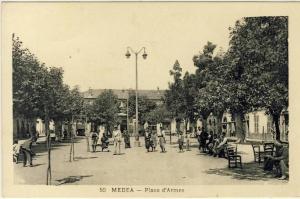 MEDEA-PLACE  D'ARMES  N345