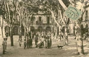 CPA Algérie - Médéa - Place d'armes  (PS N°8)