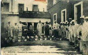 AFRIQUE du NORD - ALGERIE - MEDEA - CASERNE du BATAILLON D'AFRIQUE - LA CUISINE MILITAIRE - LEGION - Edit. BRINGAU 19