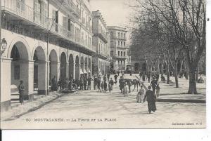 ALGERIE - MOSTAGANEM - La Poste et la place