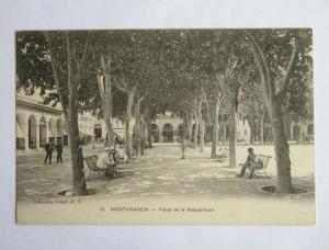 CPA  - MOSTAGANEM - PLACE DE LA REPUBLIQUE