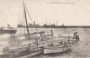 MOSTAGANEM / UN COIN DU PORT