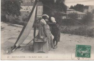 MOSTAGANEM   UN BARBIER ARABE