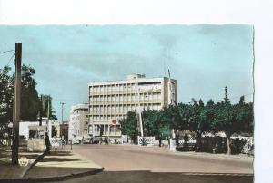 MOSTAGANEM  ( Algérie )  - Avenue Anatole France  et l' Hôtel des finances ( C.P.S.M.  , Pt  -  Ft  )