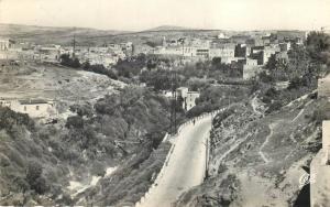 ALGERIE - MOSTAGANEM - LE VILLAGE ARABE ET LA VALLEE DE L'AIN SEFRA