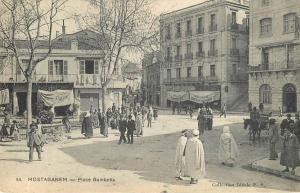 ALGERIE  MOSTAGANEM - PLACE GAMBETTA - CAFE PAUL - SALON DE COIFFURE LOUIS XV