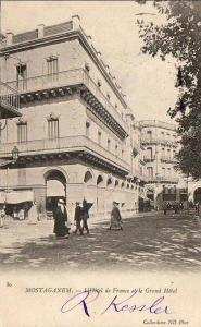 ALGERIE  MOSTAGANEM  L'Hôtel de France et le Grand Hôtel