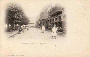 ALGERIE  MOSTAGANEM  Place de la République  ...... ( Ref FA371 )