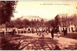 MOSTAGANEM LA PLACE DE LA REPUBLIQUE ECRITE ET CIRCULEE 1914
