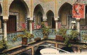 CPA de Mostaganem  interieur de la maison du caîd    Algerie